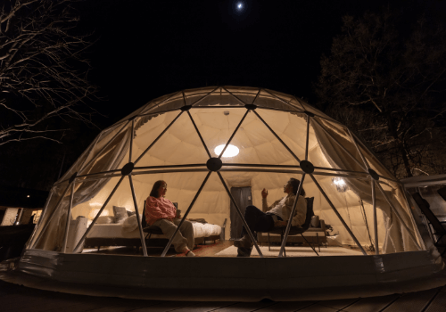 Bubble tent glamping